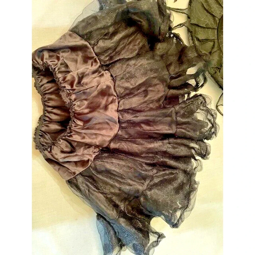 Unbranded witch hat